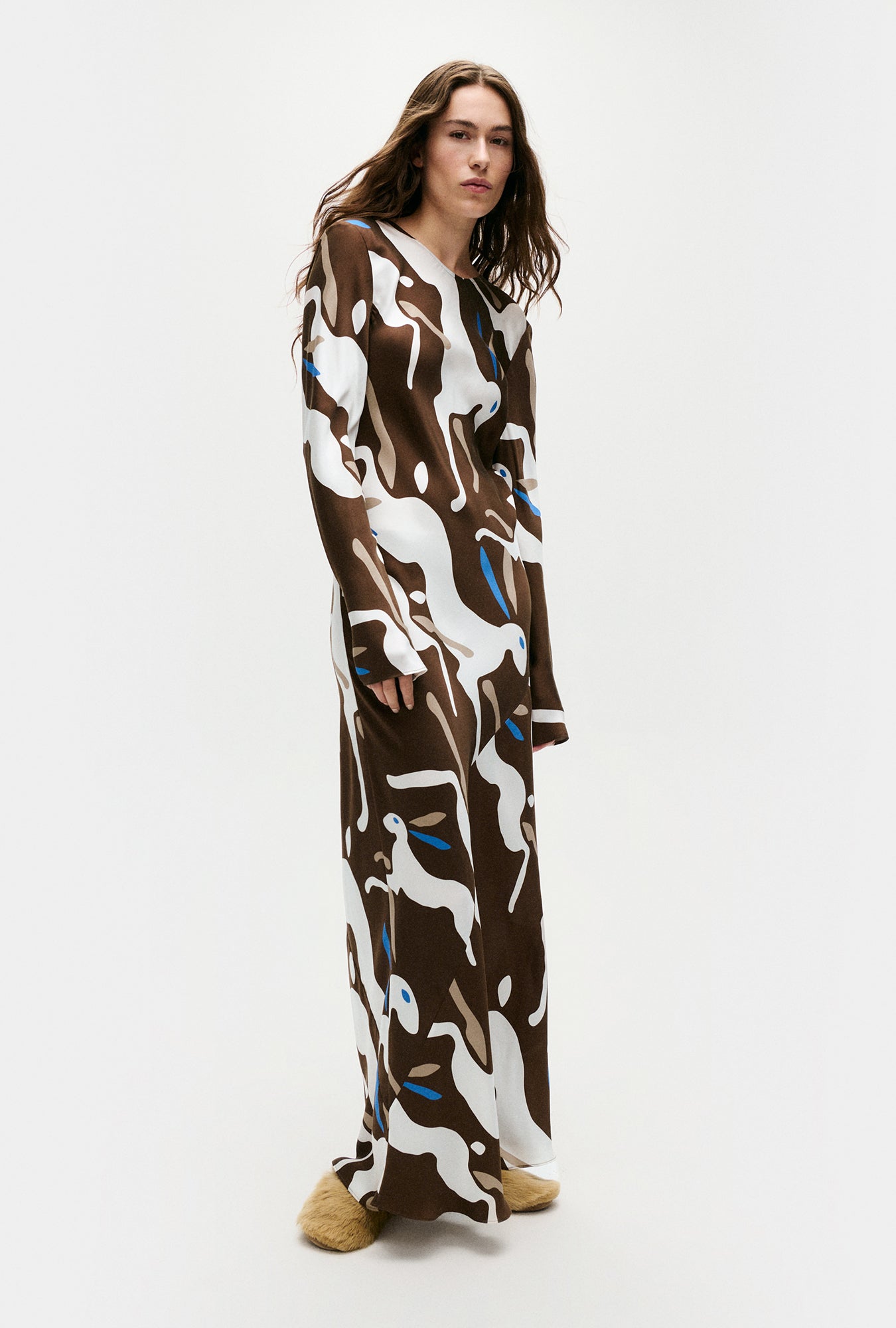 Robe biaisée à manches longues Rabbit Dark Earth