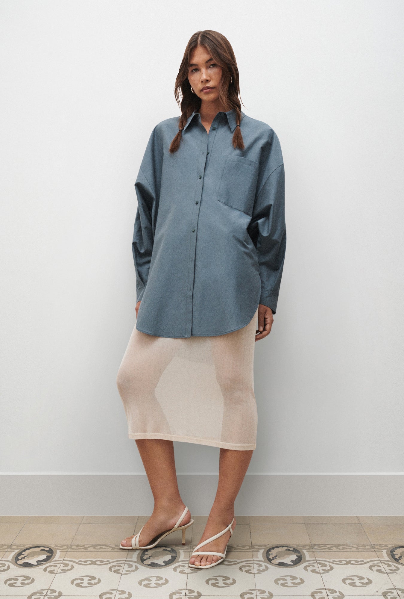 Chemise ronde en coton et soie ardoise