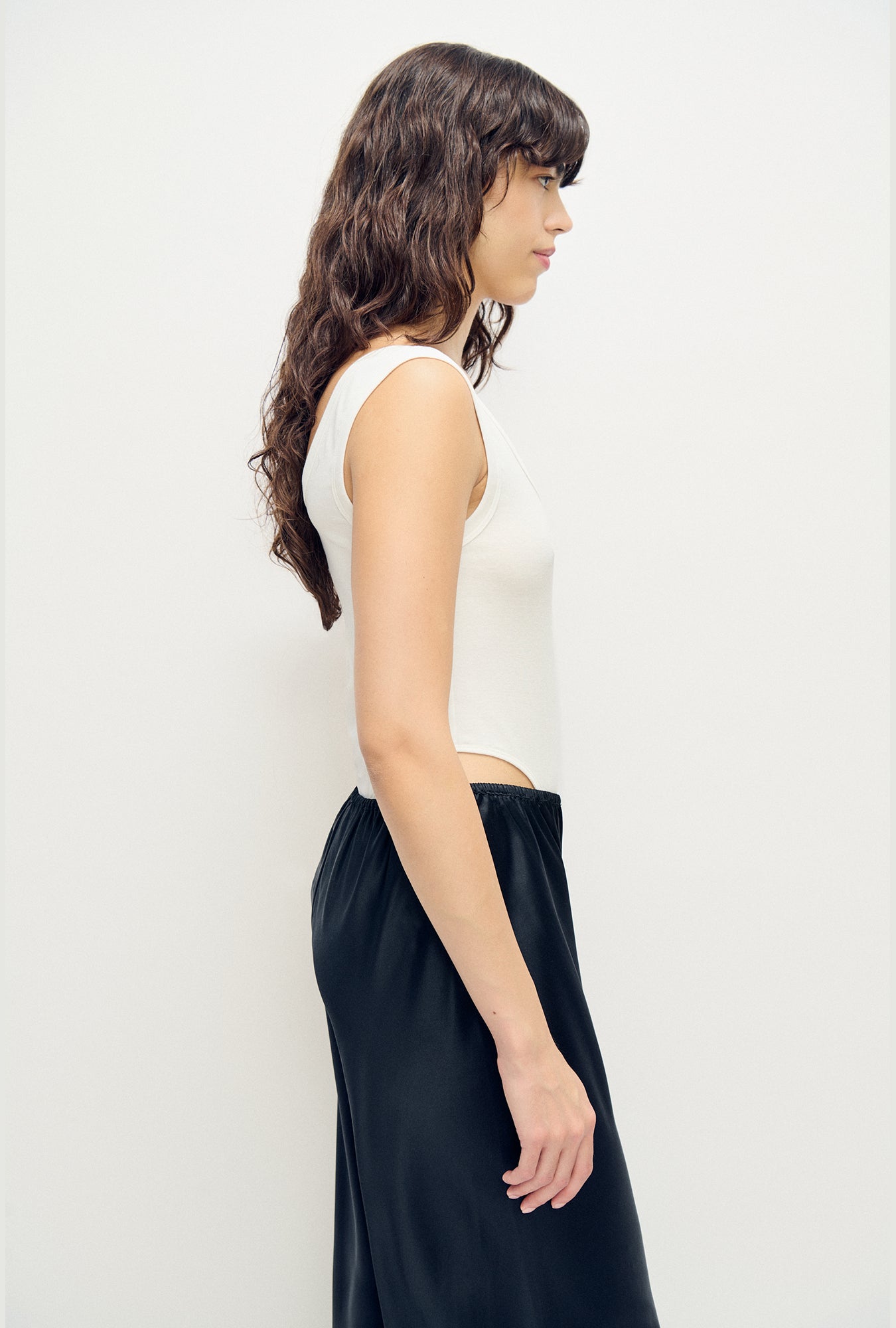 Body string ajouré blanc
