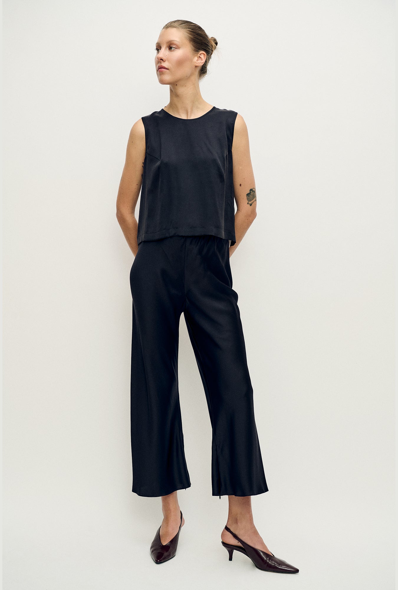 Haut Elena noir