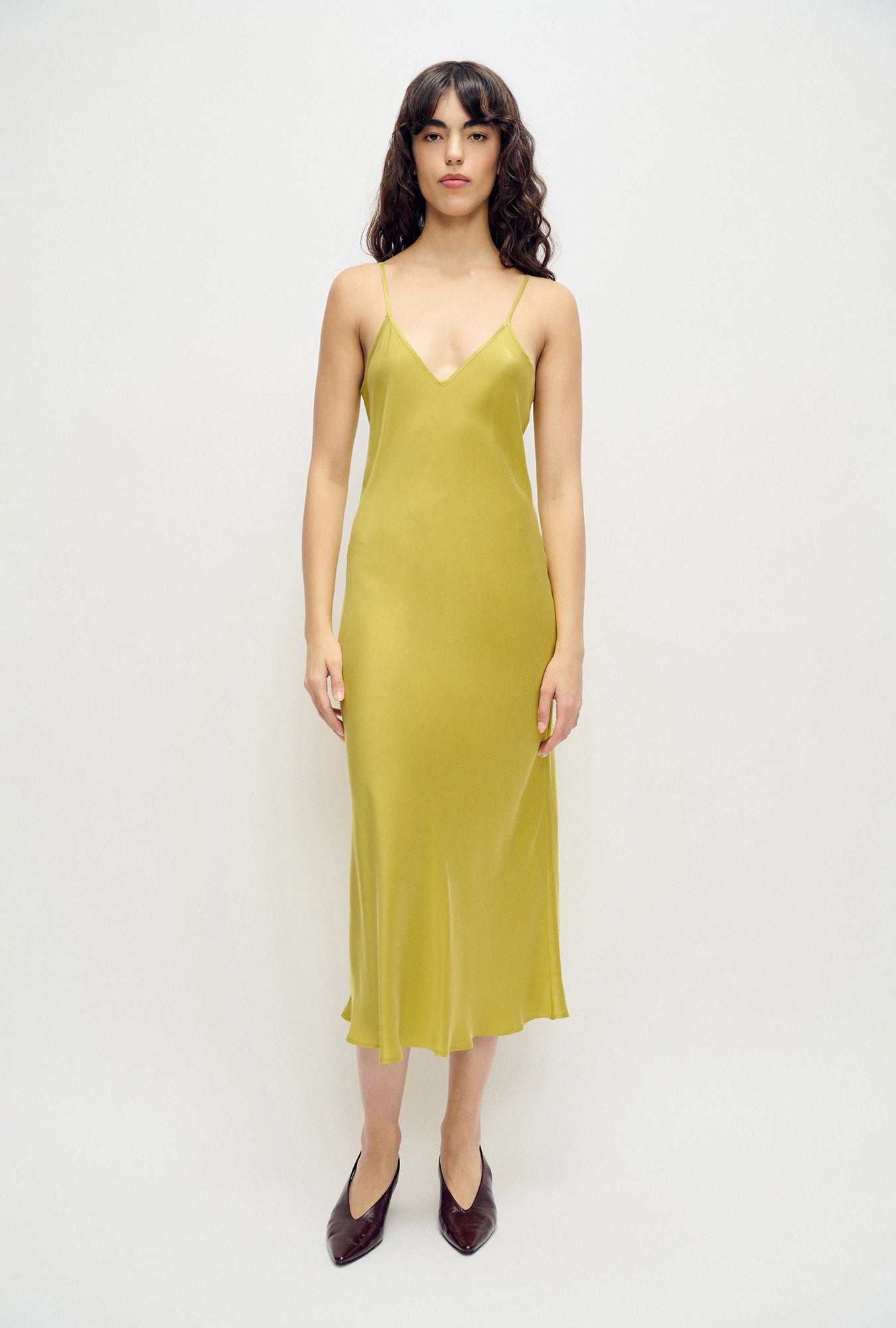 Robe nuisette des années 90 vert anis