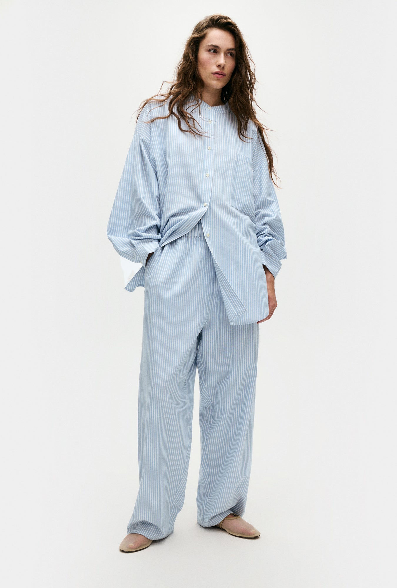 Pantalon en papier de coton rayé orage