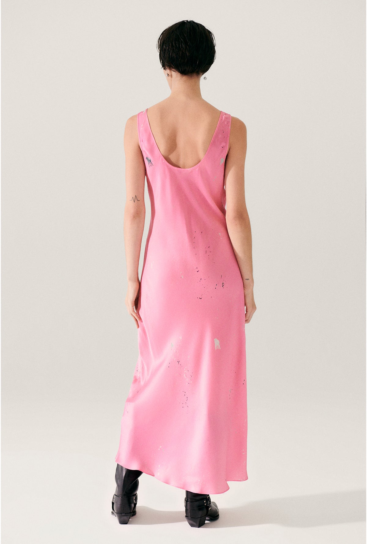 Robe à col dégagé Lavage en machine