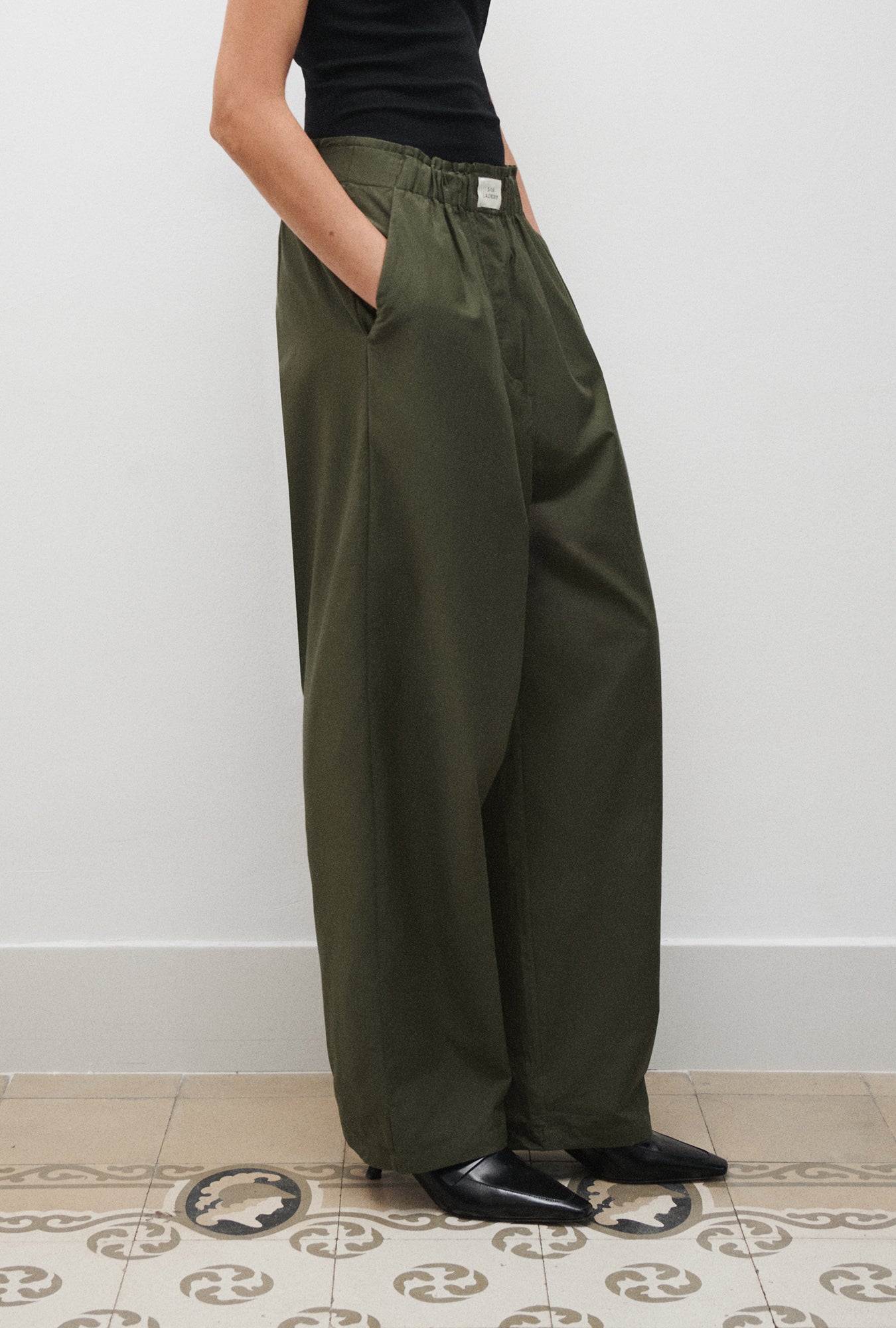 Pantalon Paper Bag en soie de coton couleur pin