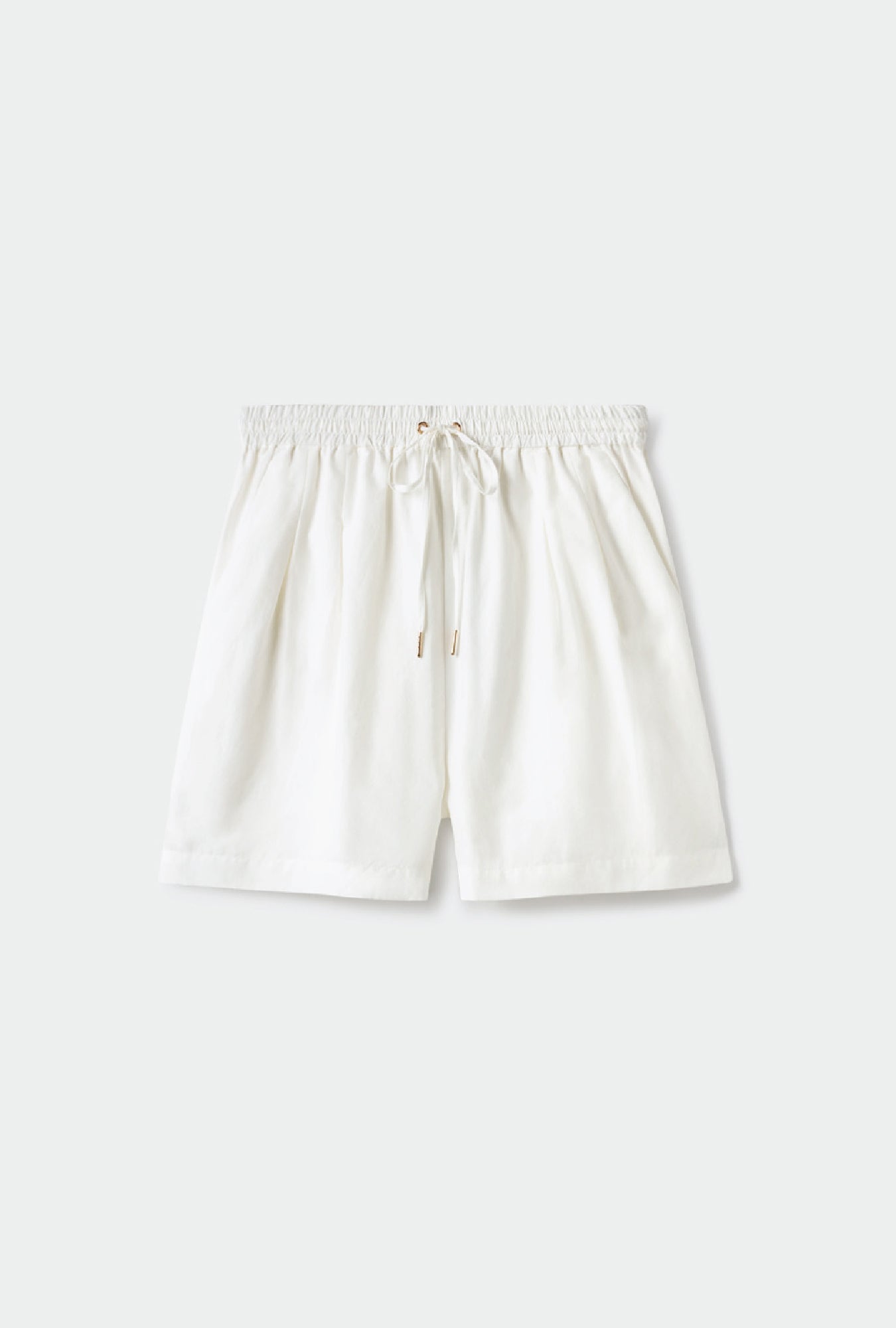Short ample en sergé blanc