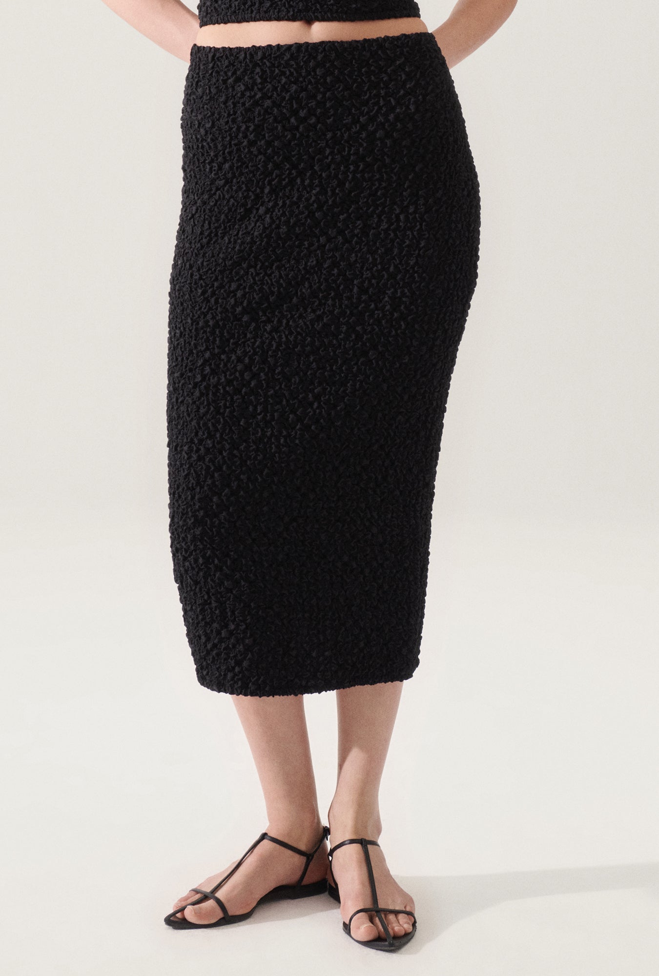 Popcorn Midi Skirt Black