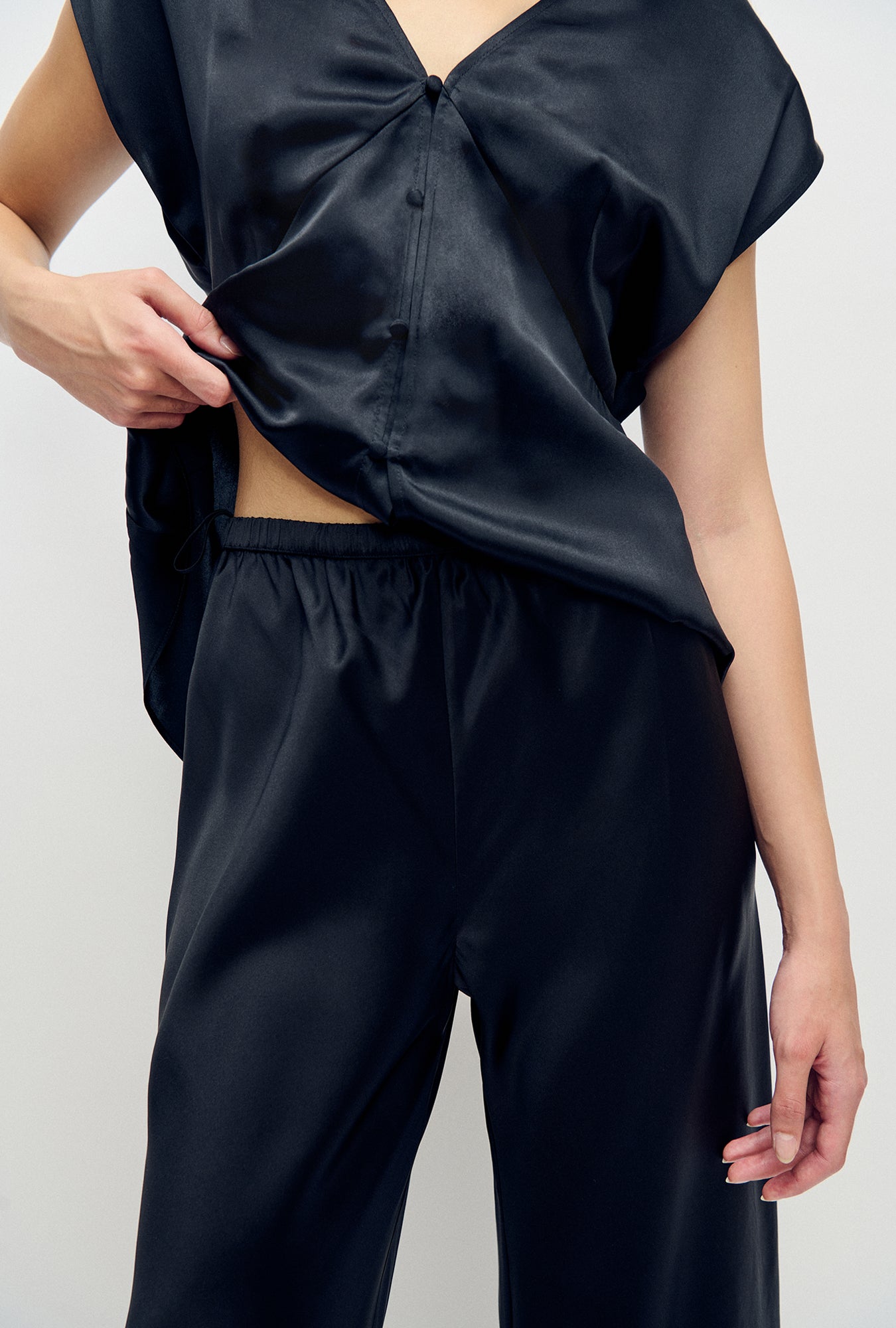 Pantalon court biais noir