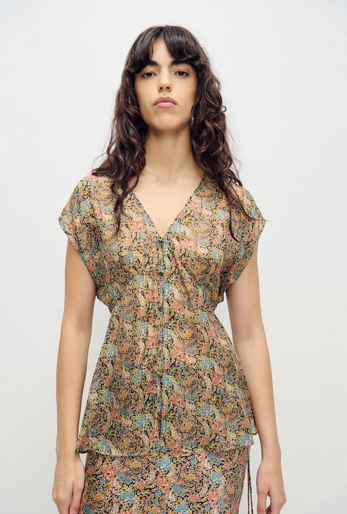 Chemisier en mousseline col en V motif floral Sugar