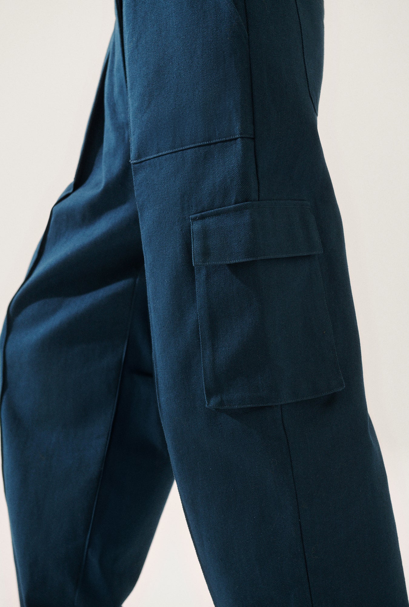 Pantalon cargo en toile sarcelle