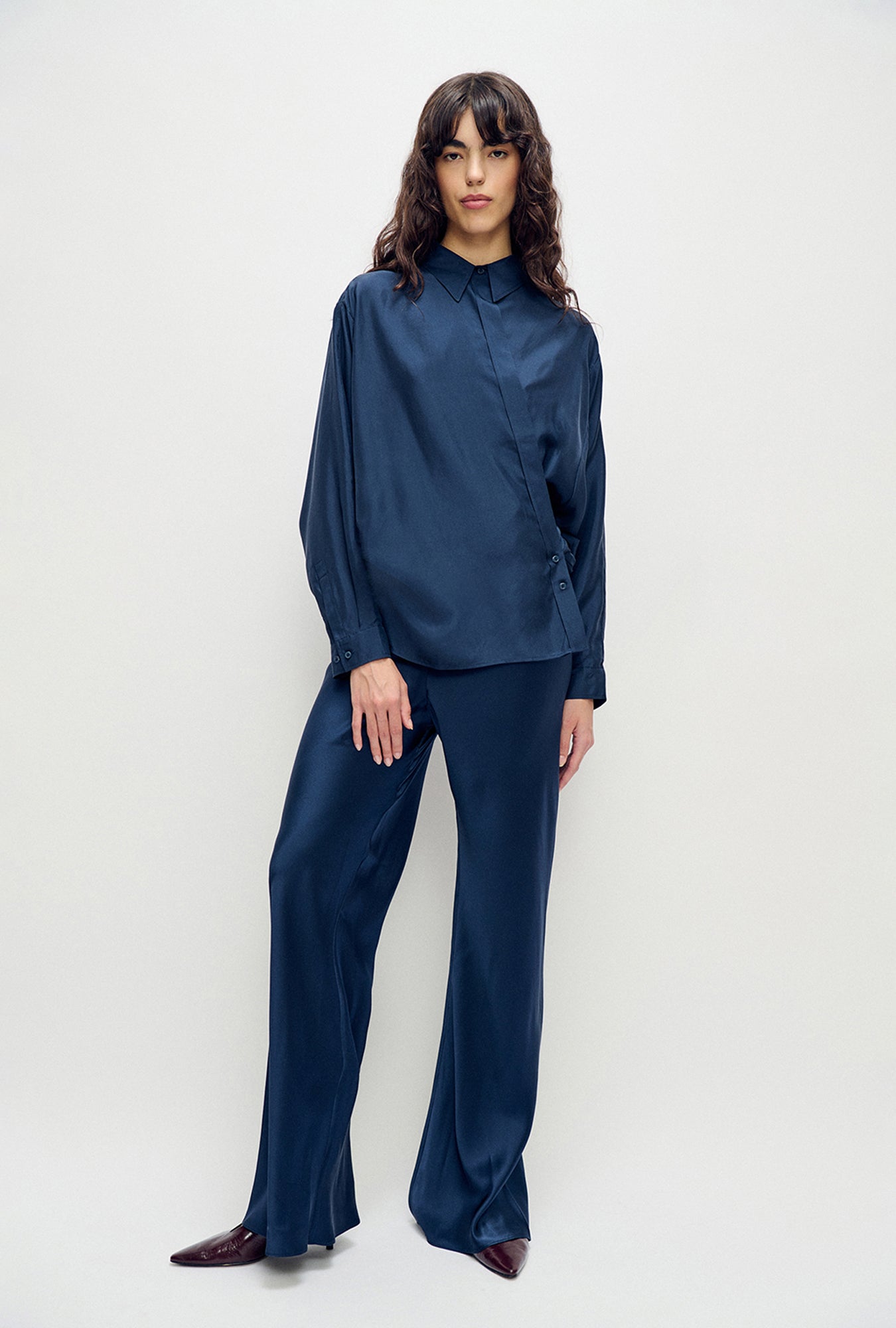 Chemise croisée en habotai Midnight