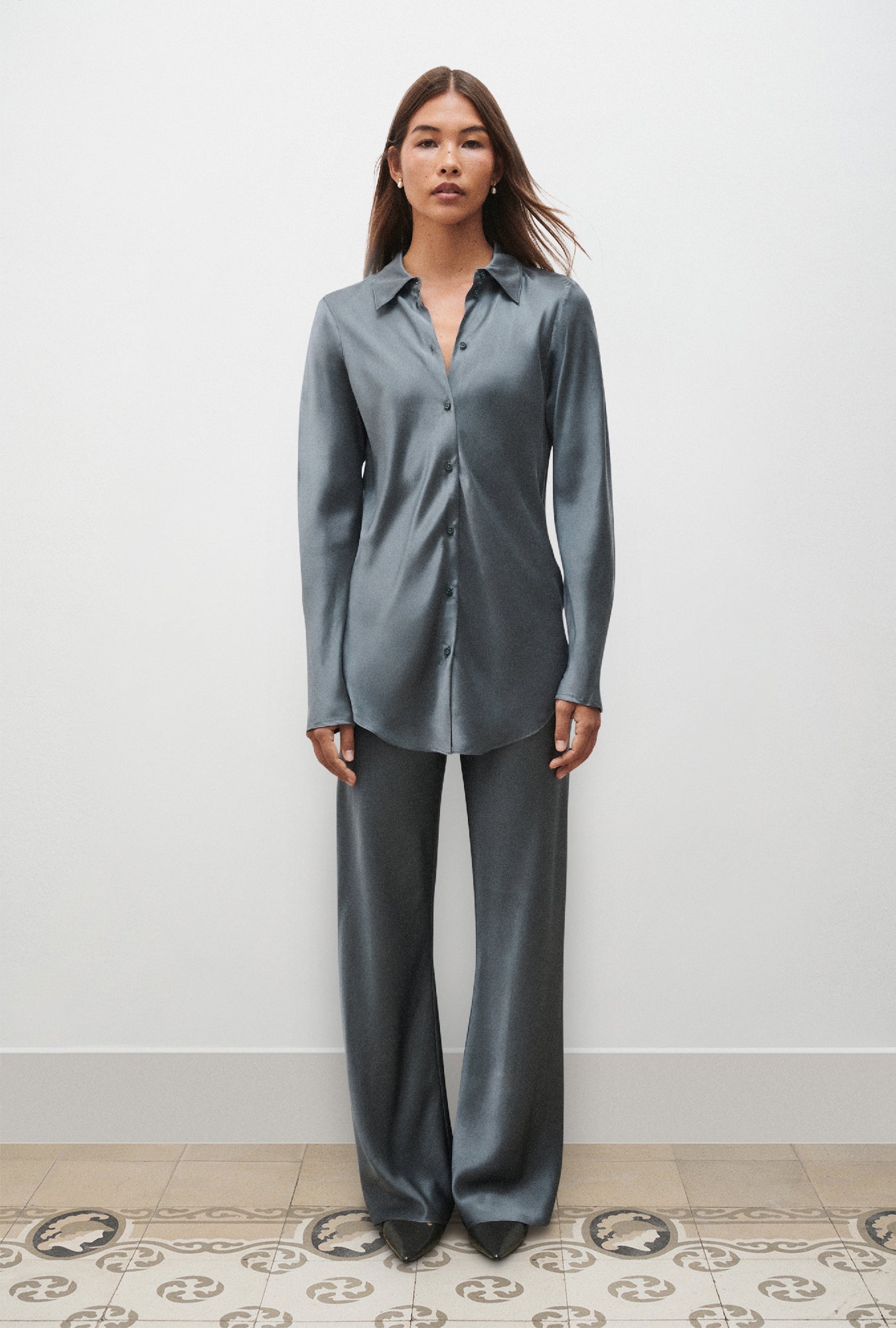 Chemise coupe en biais ardoise