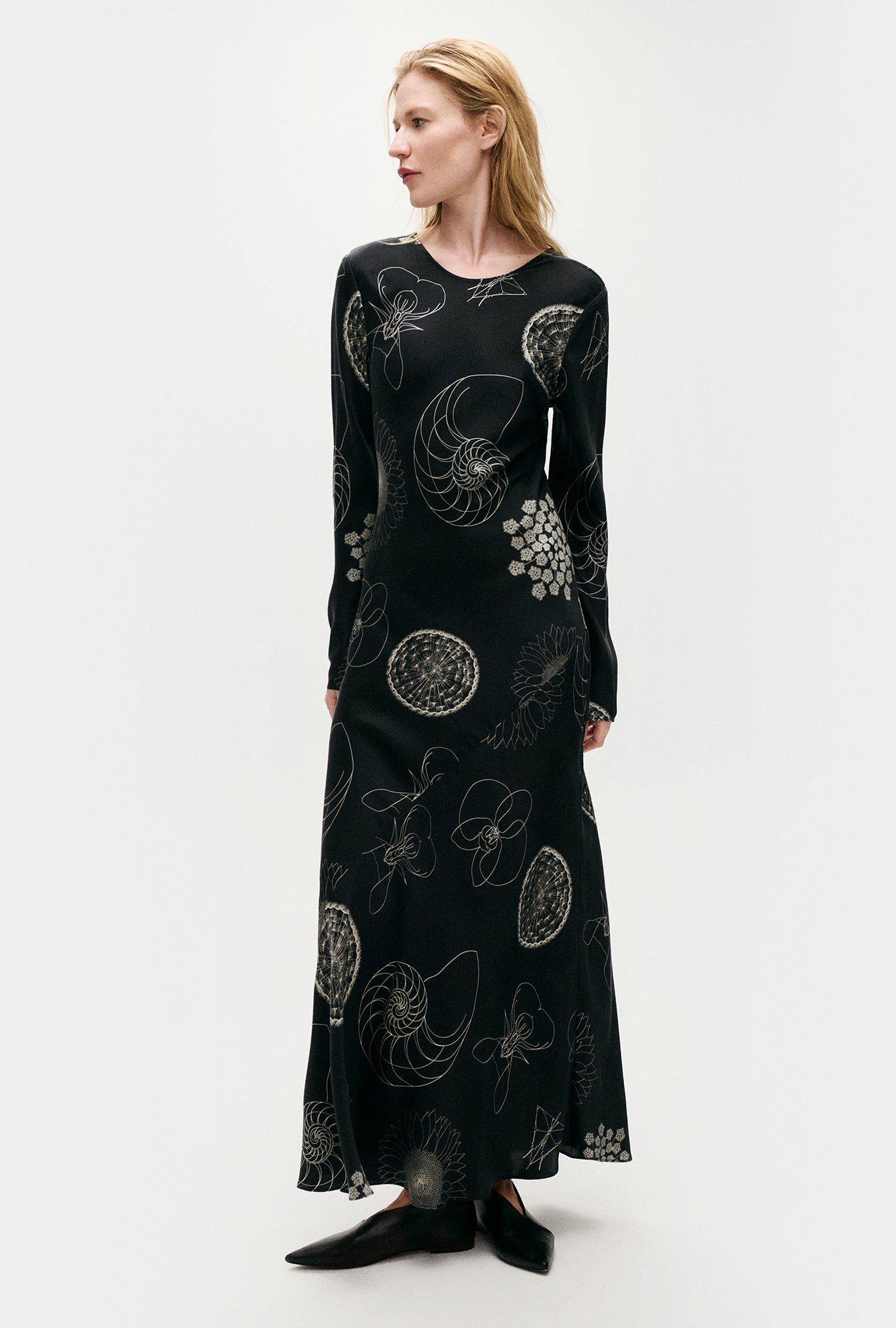 Robe longue en biais Fibonacci noire