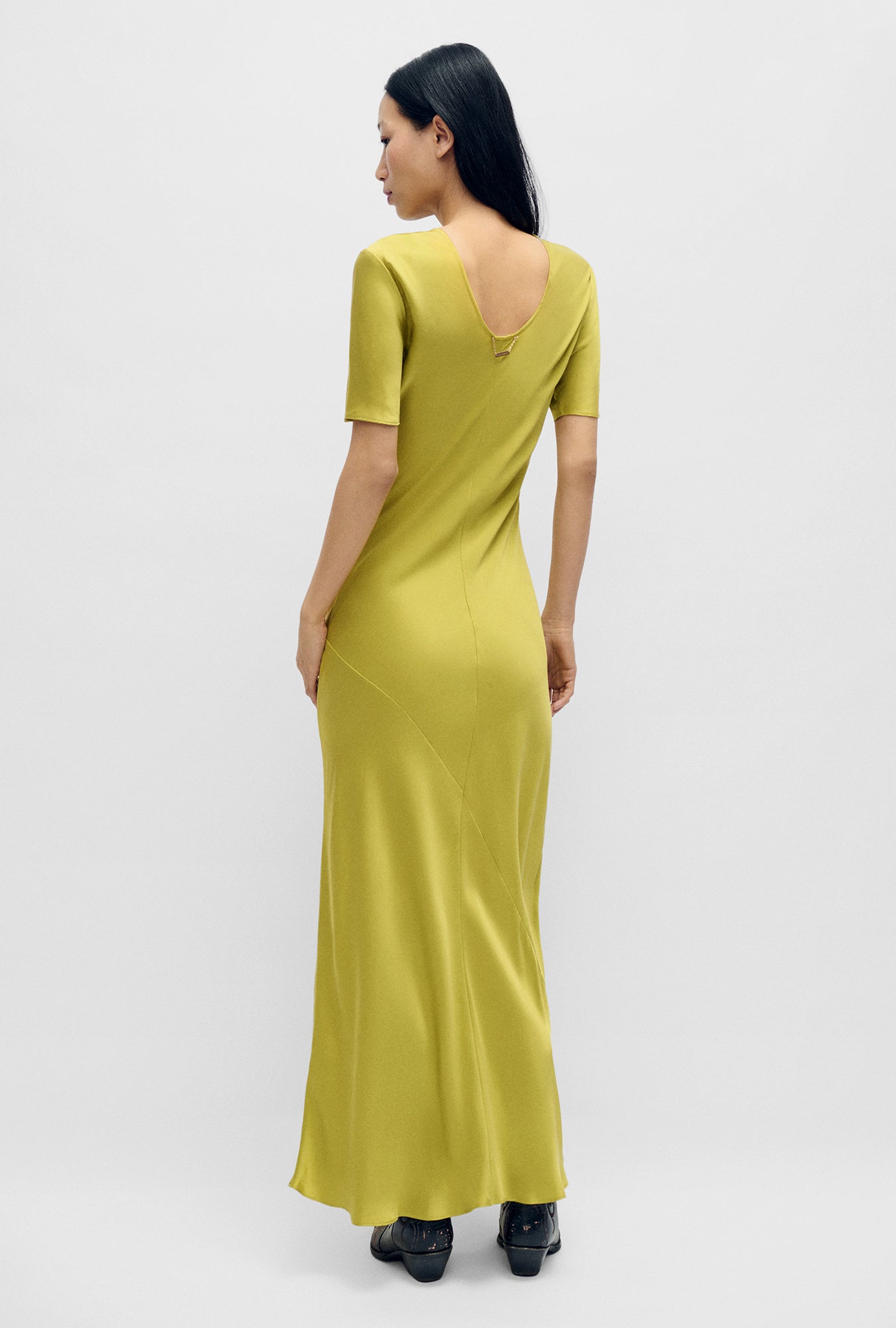 Robe biaisée à manches courtes Cactus