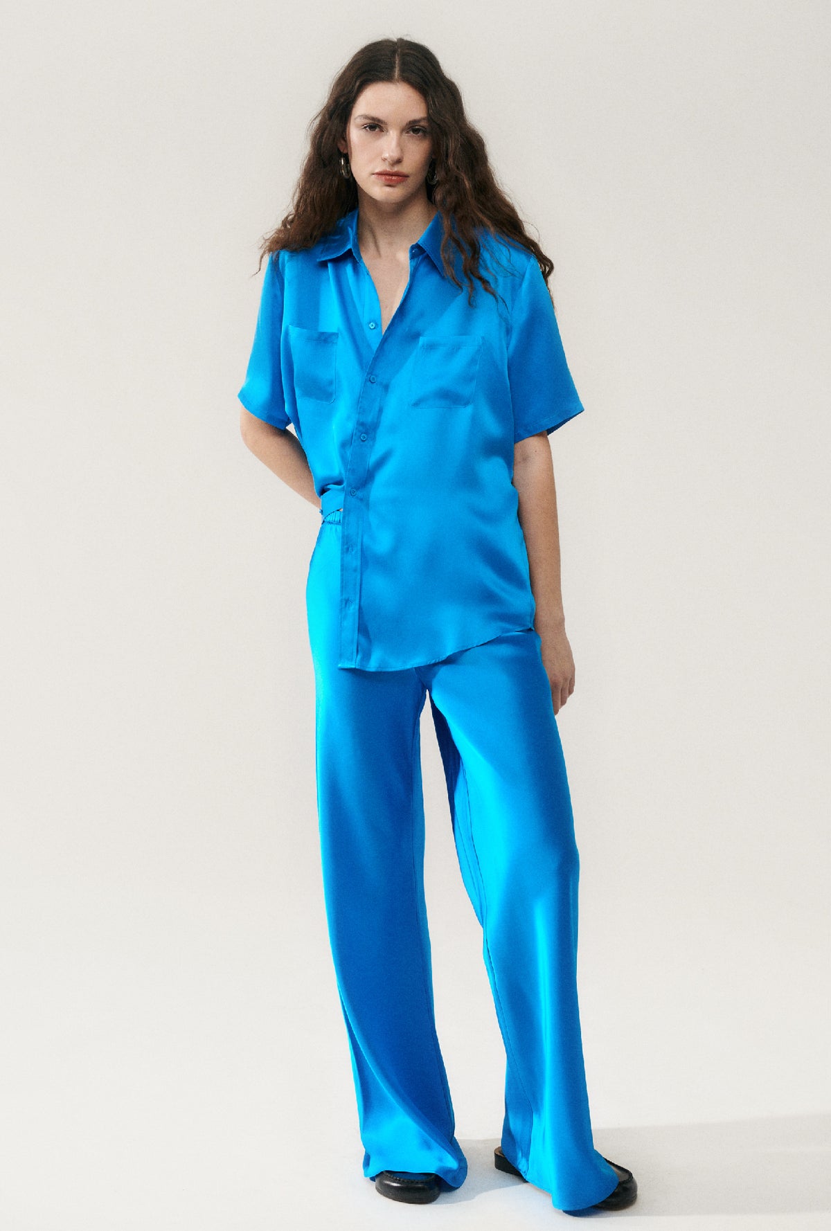 Pantalon coupe en biais bleu côtier