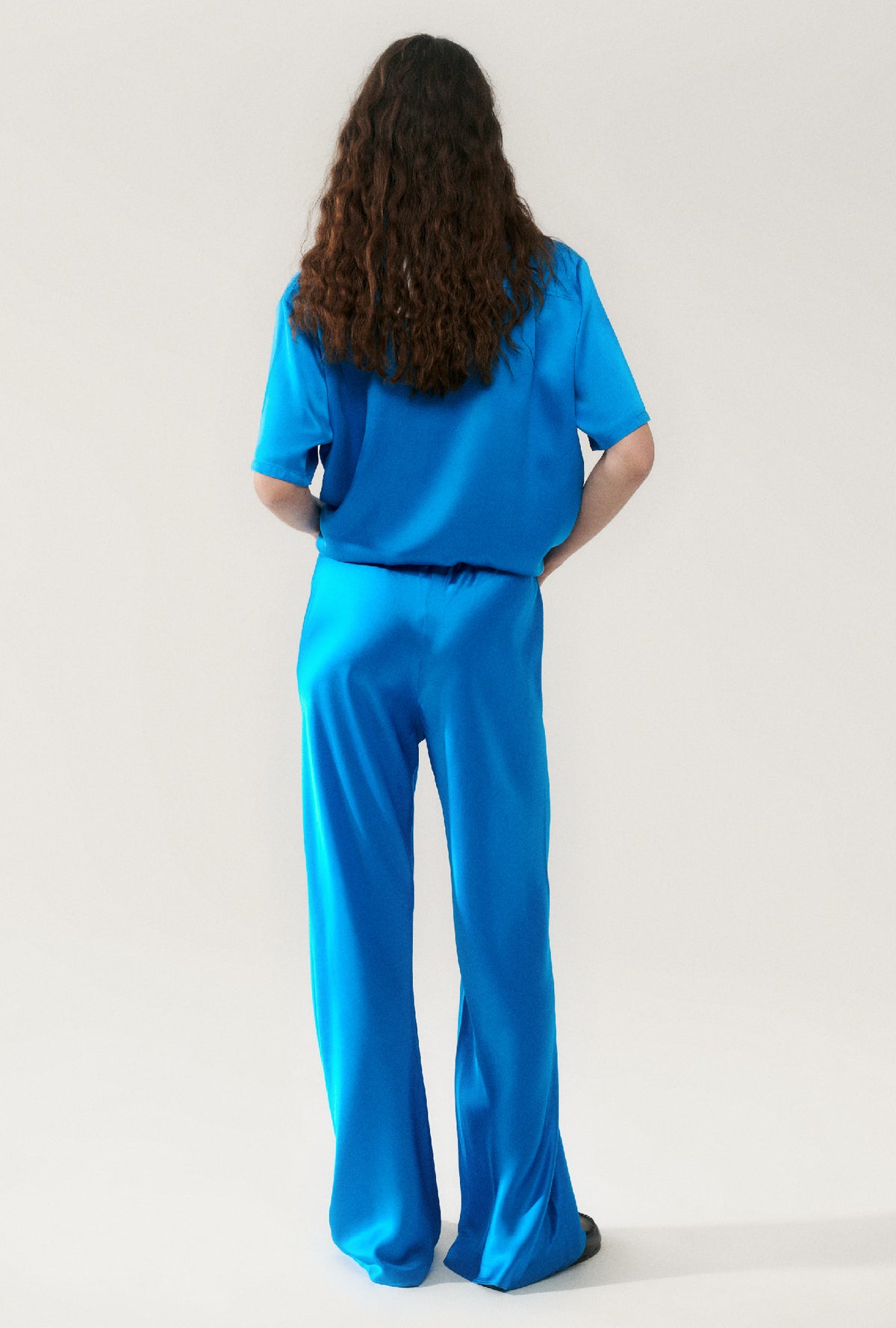 Pantalon coupe en biais bleu côtier