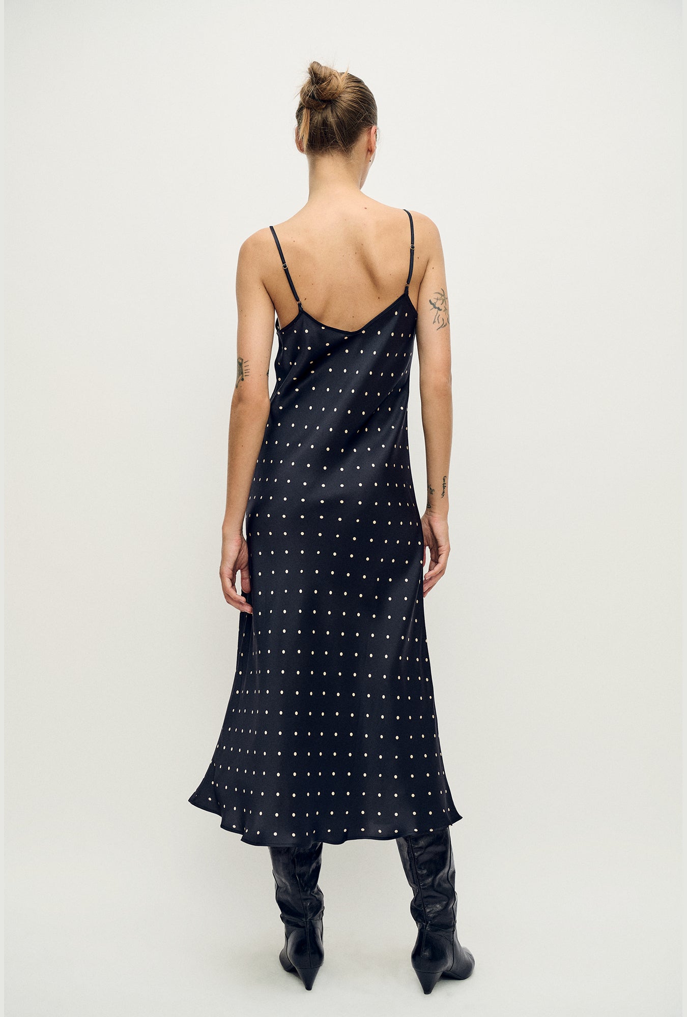 Robe nuisette années 90 à petits pois